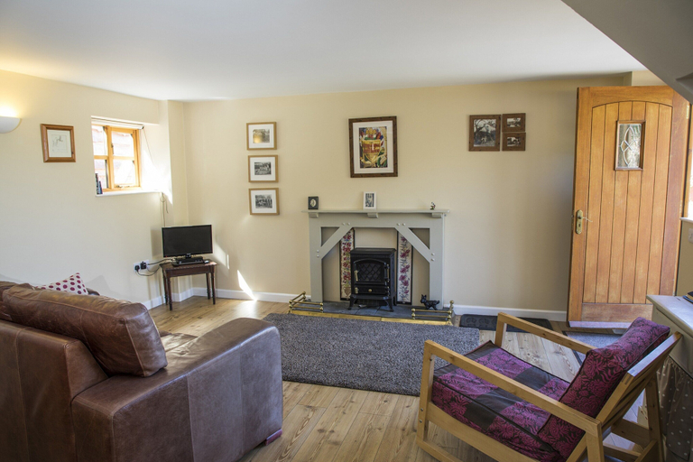 Living room 3, One-bedroom Cottage in Llangollen, No Deposit, Denbighshire