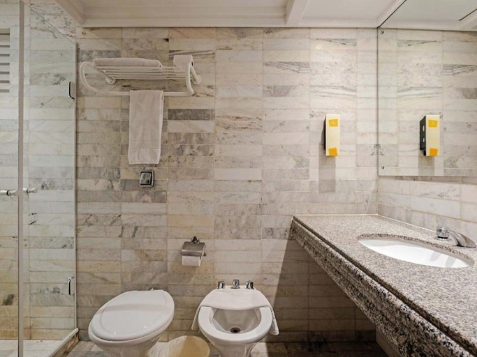 Bathroom 5, Rede Andrade Braz, Curitiba