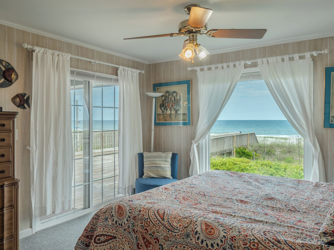 Bedroom 2, Loony Dunes by Topsail Realty, Pender