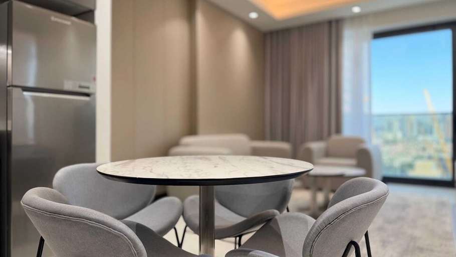 In-room dining 3, Cloud Tower 1br With Parking Pool Gym, Dubai