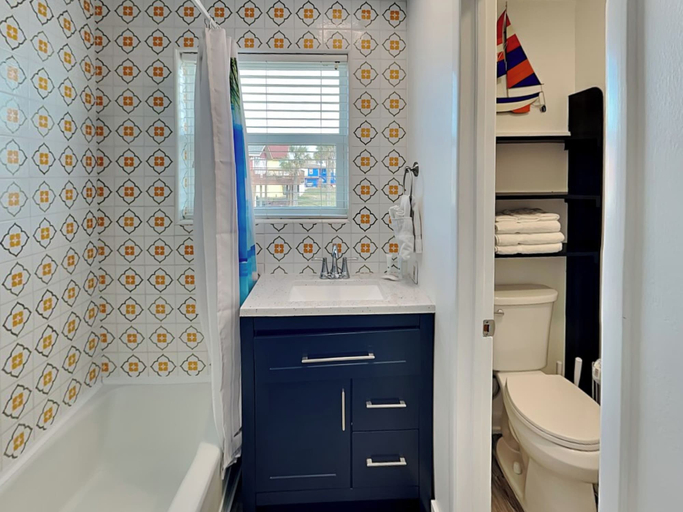 Bathroom 4, Once Upon a Tide by Ryson Vacation Rentals, Galveston