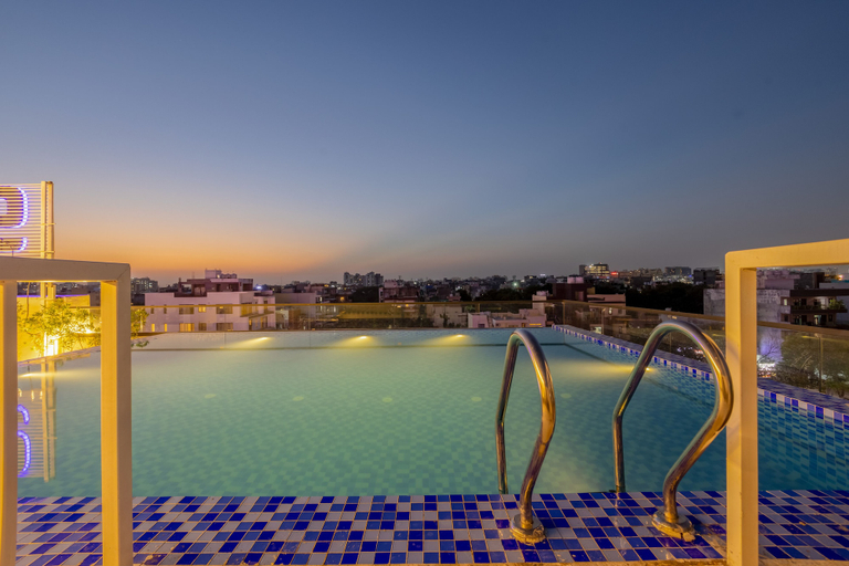 Sport & Beauty 5, Hotel 91 City Centre Sector 52, Gurgaon