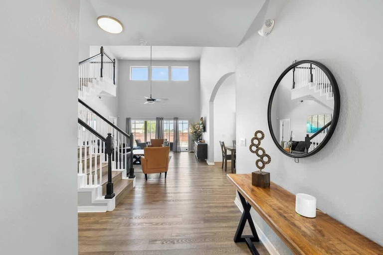 Room 2, Make Memories in This 6 Bedroom With Private Pool, Polk