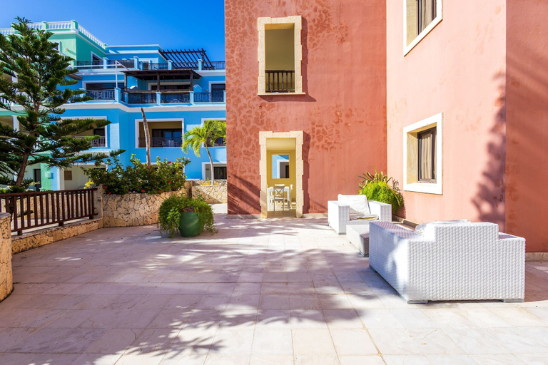 Room 4, 3-bedroom Cap Cana Gem Terrace Picuzzi Marina, Salvaleon de Higuey