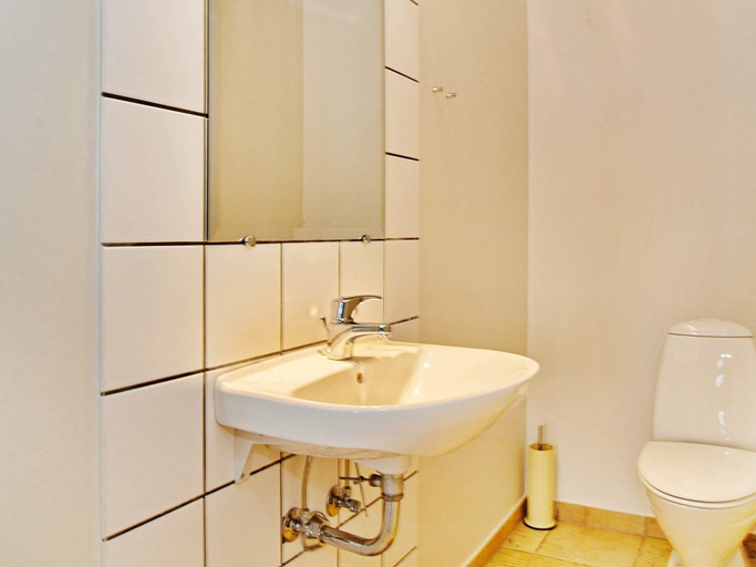 Bathroom 3, 4 Star Holiday Home in Egernsund, Sønderborg