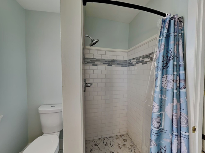 Bathroom 3, Seaside Serenity by Carolina Retreats, New Hanover