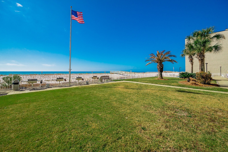 Property grounds 4, Surfside Shores 1804 2 Bedroom Condo, Baldwin