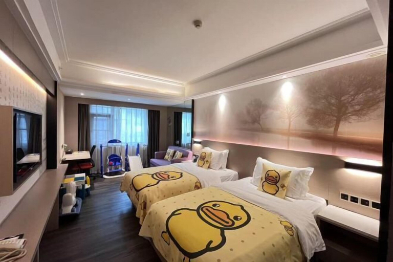 Bedroom 3, The Great Wall Hotel, Yueyang