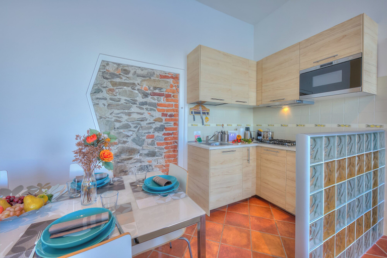 Others 5, Aparthotel Arona on Lakeshore, Novara