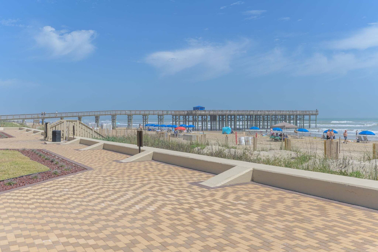 Beach 4, Tiki 236 - Perfect Getaway With Partial Beach View 1 Bedroom Condo, Cameron