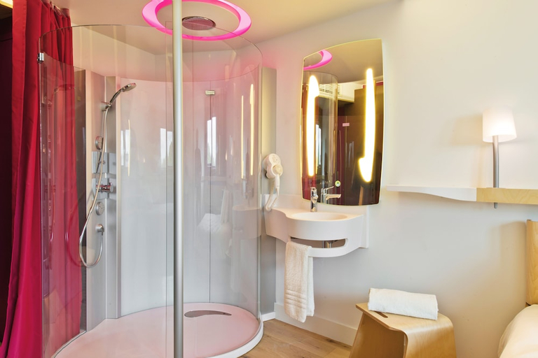 Bathroom 4, Nomad Paris Roissy CDG, Seine-et-Marne