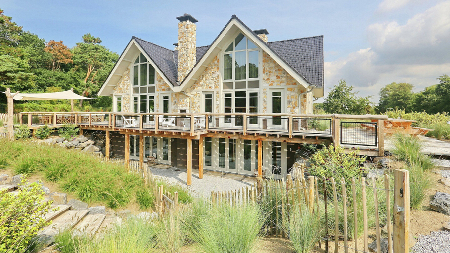 Others 4, Luxurious Holiday Home with Hot Tub in Noordwijk, Noordwijk