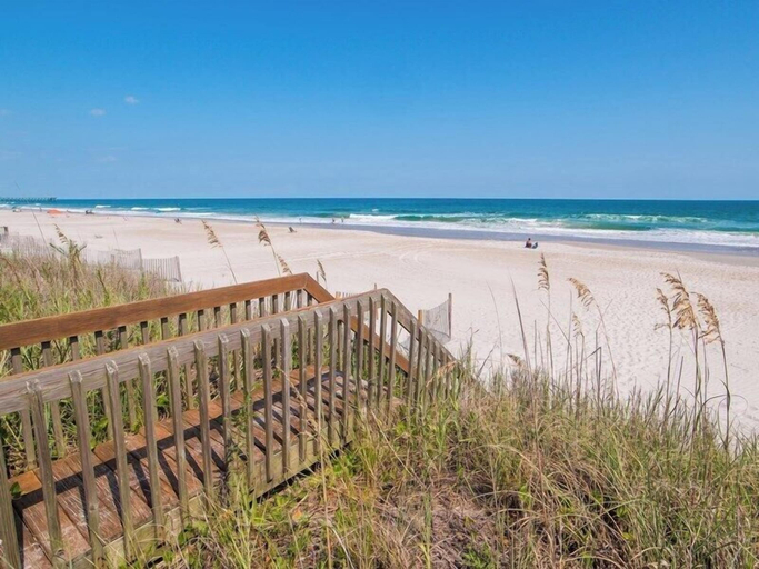 Others 5, Costic by Topsail Realty, Pender
