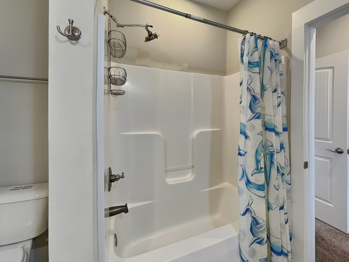 Bathroom 4, Sunshine Daydreams by Topsail Realty, Pender