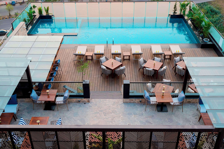 Sport & Beauty 3, Iris Sarovar Portico Sector 85 Gurugram, Gurgaon