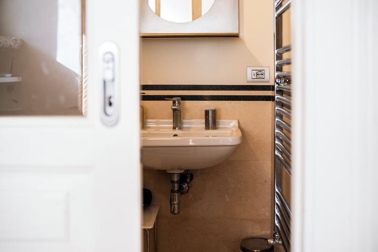 Bathroom 3, LA SUITE DEL CONVENTO, Potenza