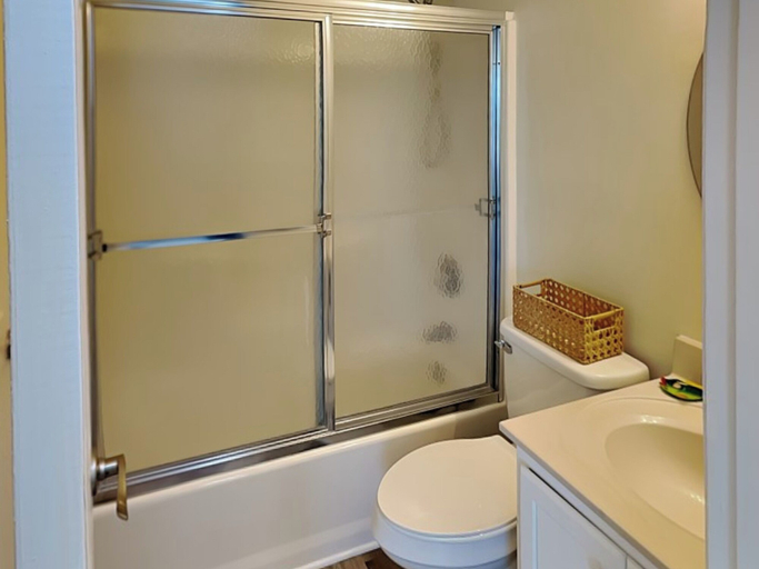 Bathroom 4, Sunset Retreat by Topsail Realty, Onslow