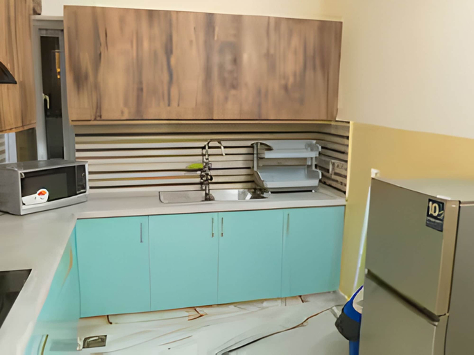 Private kitchen, Scenic 2BR Mountain Cottage, Hazara