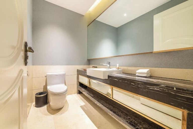 Bathroom 4, HuiJing Hotel ZIC, Zunyi
