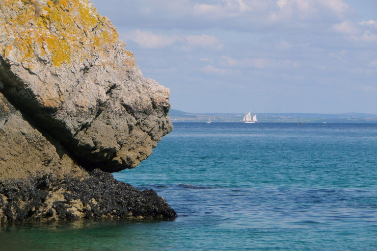 View from property 4, Holiday Home With Partial sea View, Douarnenez, Finistère