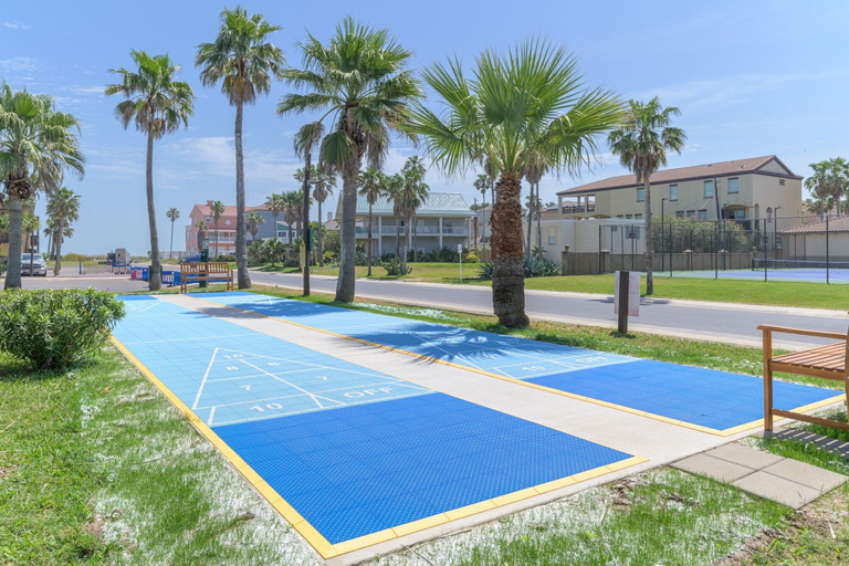 Sport court, Tiki 117 - Comfortable 2br Condo W/ Ac & Wi-fi 2 Bedroom Condo, Cameron