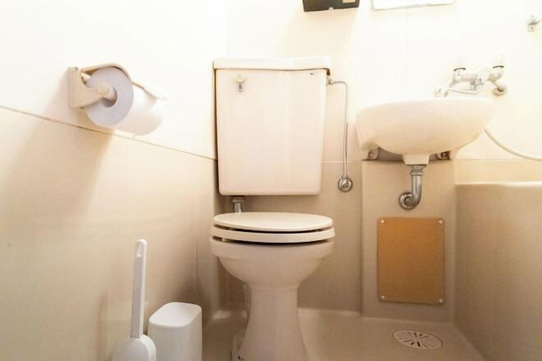 Bathroom 3, Palo Nagasaki, Nerima