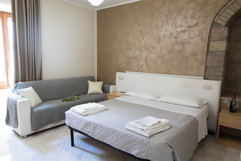 Bedroom 2, Camere Santa Chiara, Perugia