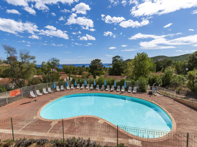 Pool, Coastal and Garden Living in Corsica, Corse-du-Sud