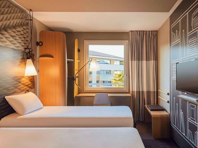 Bedroom 4, ibis La Ciotat, Bouches-du-Rhône