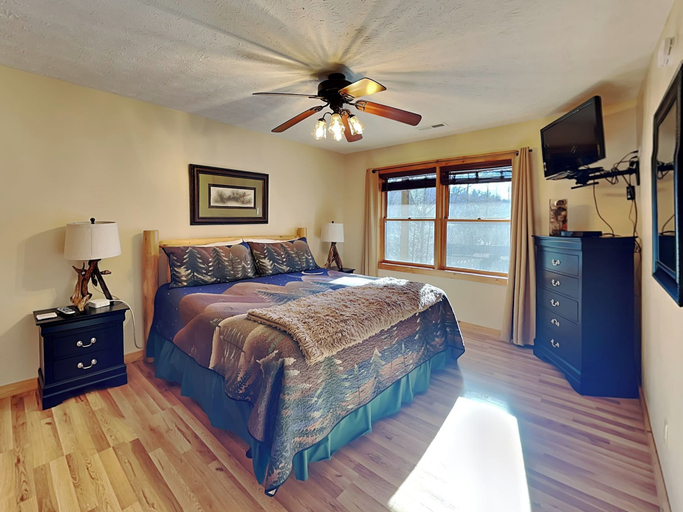 Bedroom 3, Smoky Bear Hideaway by Jackson Mountain Rentals, Sevier