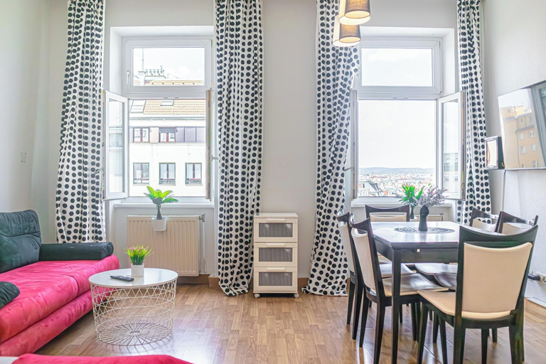 View from room, Stylish 2BR Apartment Long Stay for 5, Wien