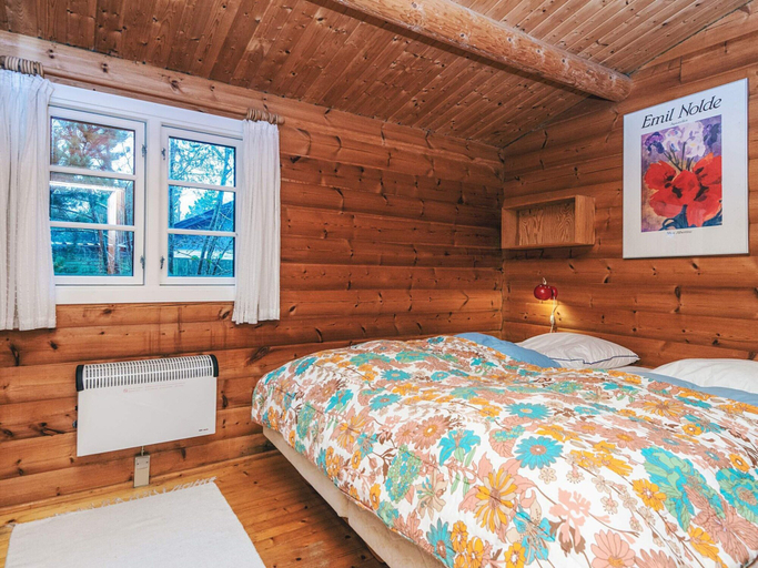 Bedroom 2, 6 Person Holiday Home in Oksbol, Varde