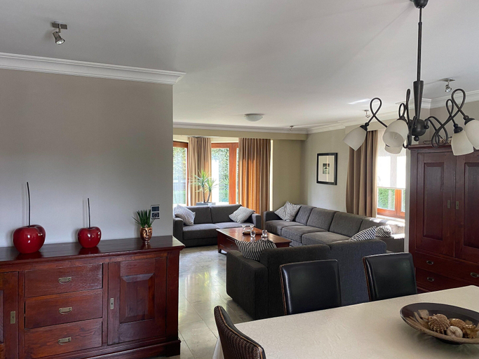 Living room 3, Group Accommodation in Borgloon Hof Van Kalenberg, Limburg
