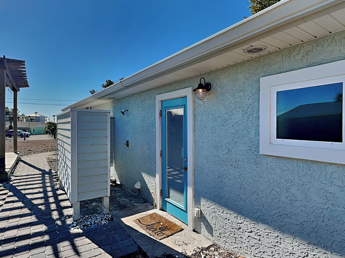 Others 4, A Stone's Throw by Southern Vacation Rentals, Bay