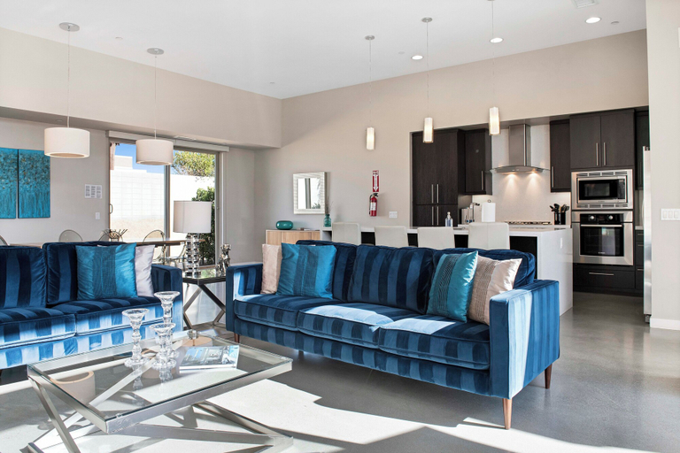 Interior 4, Lucent, Riverside