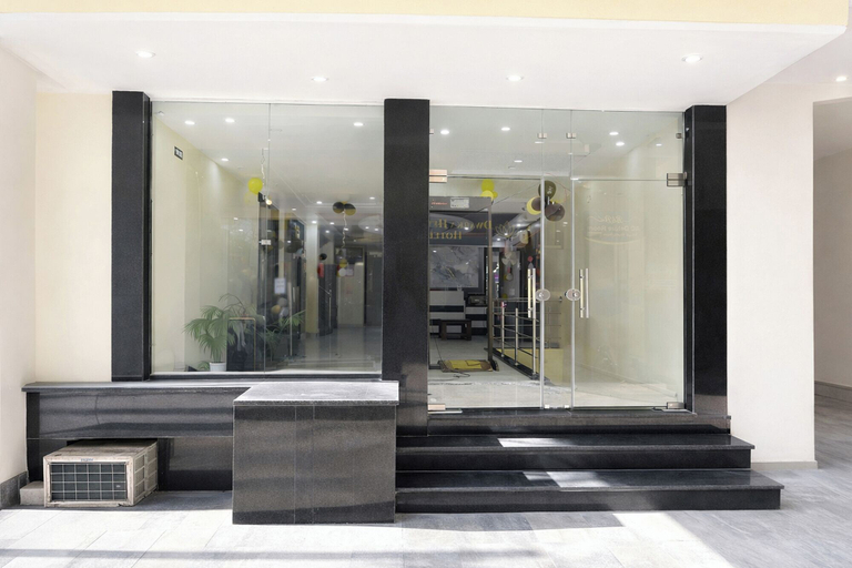 Property entrance, Via Diamond Key, Delhi
