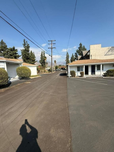 Exterior, El Rancho Motel - Pasadena, Los Angeles