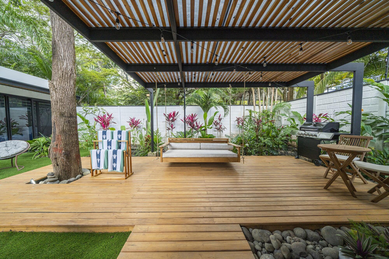 Room 4, 350m to Beach - Guitar-shaped Pool Kitchen - BBQ Casa Guitarra, Santa Cruz