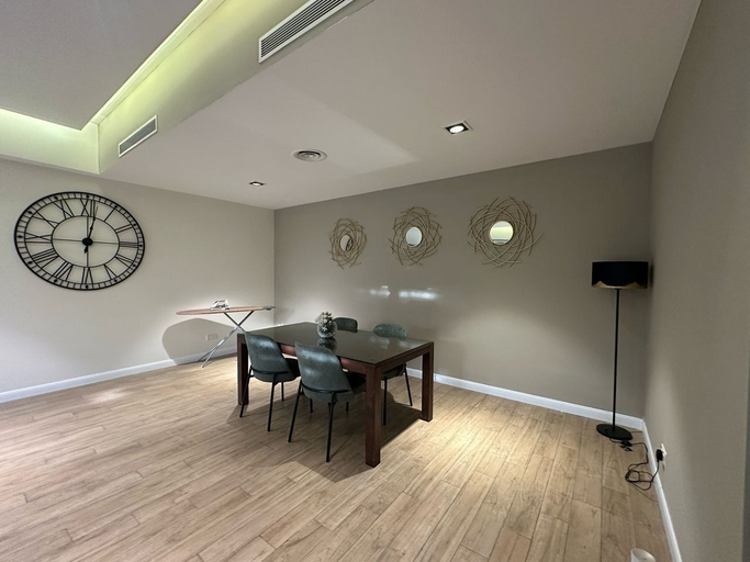 Interior, Peravi Suites at Pearl In The City, Accra