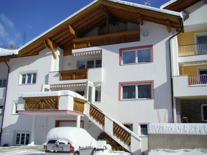 Exterior & Views 1, Lush Apartment in Strengen Near St Anton am Arlberg, Landeck