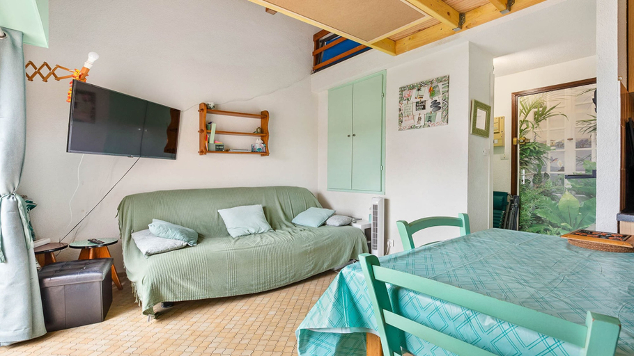 Living room 5, Retreat Near the Beach in Agde, Hérault