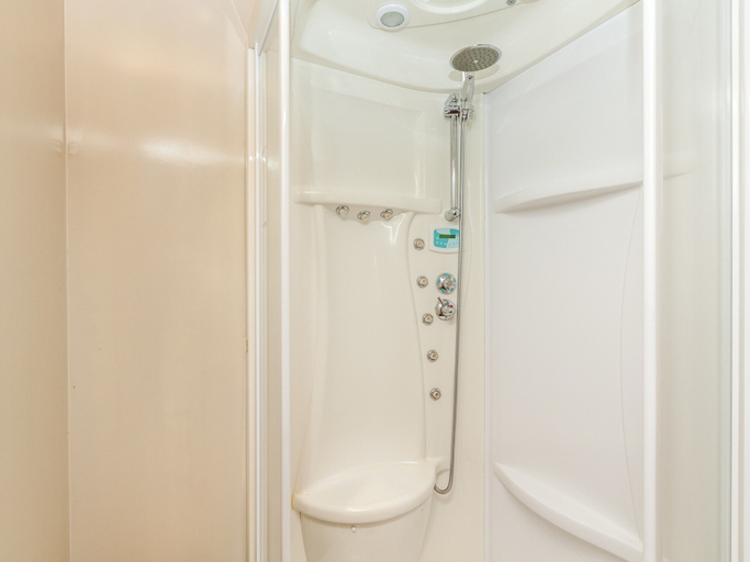 Bathroom 3, Farmhouse in Balkbrug With Sauna, Hardenberg