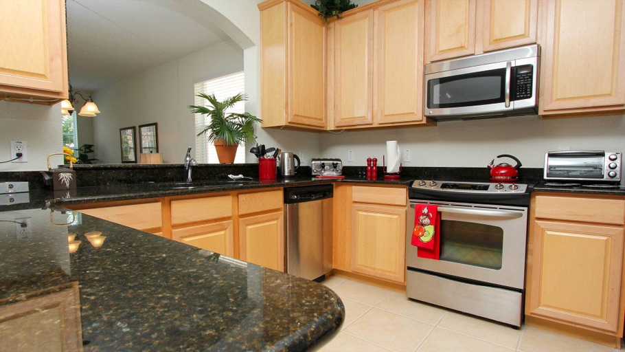 Interior 2, 6-bedroom 2505, Osceola