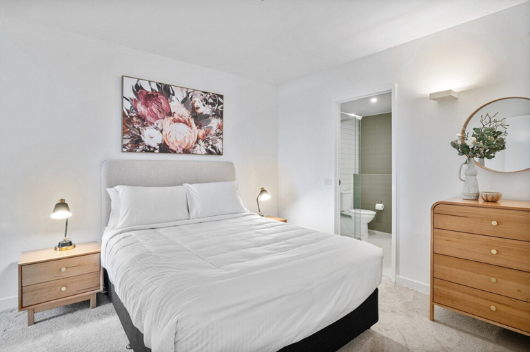 Room 2, Stylish Two-bed Retreat in Central Melbourne, Melbourne