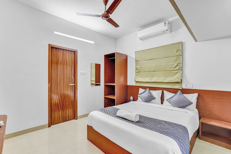 Room 5, Ecostay Valasaravakkam, Chennai