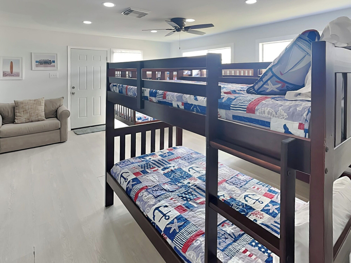 Property amenity 2, Surfside Casa de Playa by Ryson Vacation Rentals, Brazoria