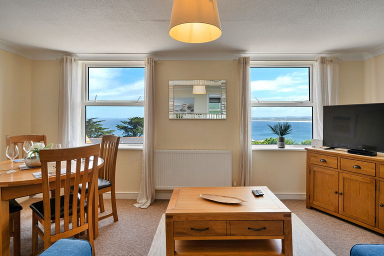 Living room 2, Seaside Apartment With Stunning Views, No Deposit, Cornwall