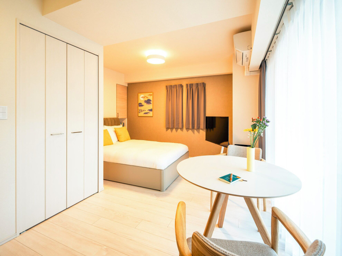 Room 4, Section L Residence Moto-Azabu, Minato