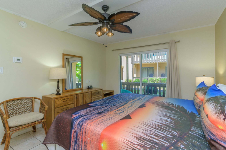 Room 5, Tiki 159 - Beach Access One Bedroom Condo w/ Pool 1 Condo, Cameron