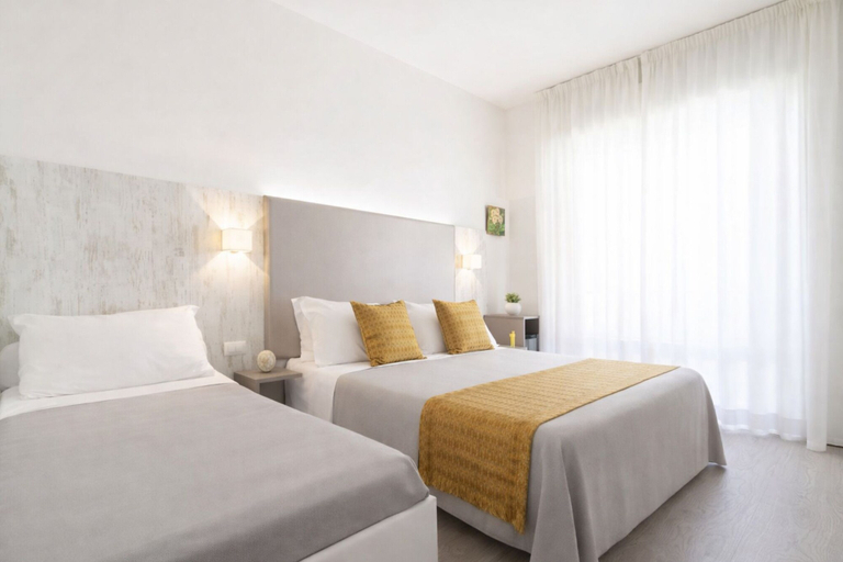 Bedroom 3, Hotel Annalisa, Rimini